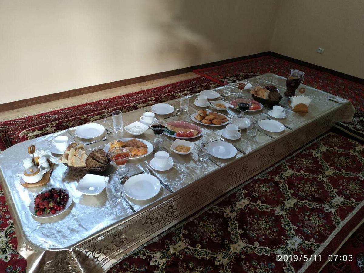Xurshidabonu Guest House Хива Екстериор снимка